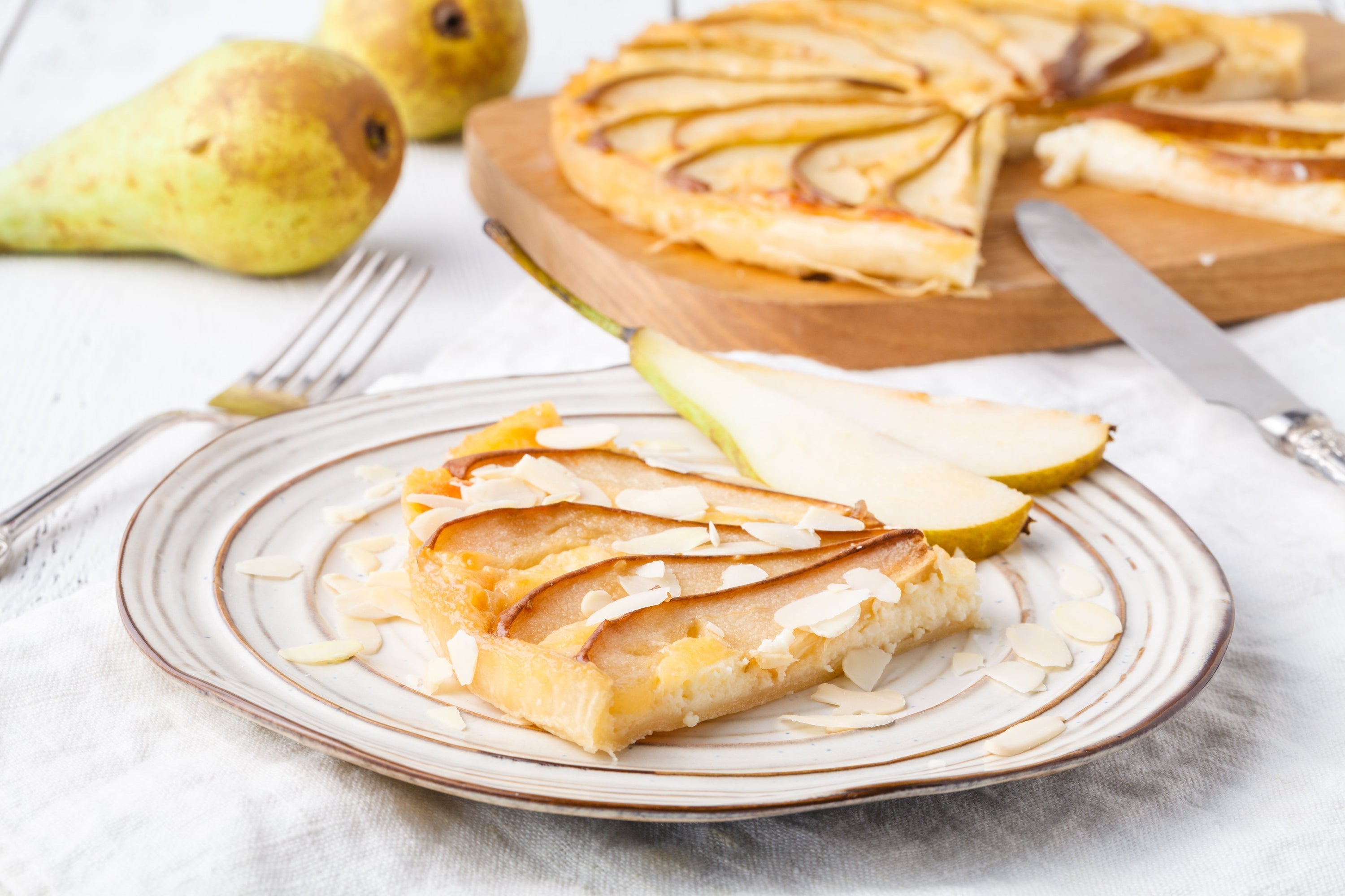 EARL GREY & PEAR PIE